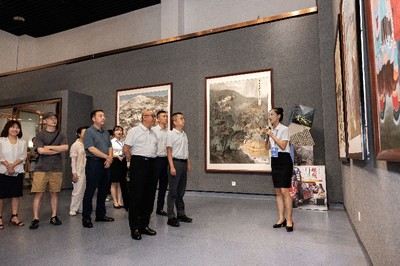 四川省文化和旅游厅 以展览展示为媒，绘就文旅融合新画卷